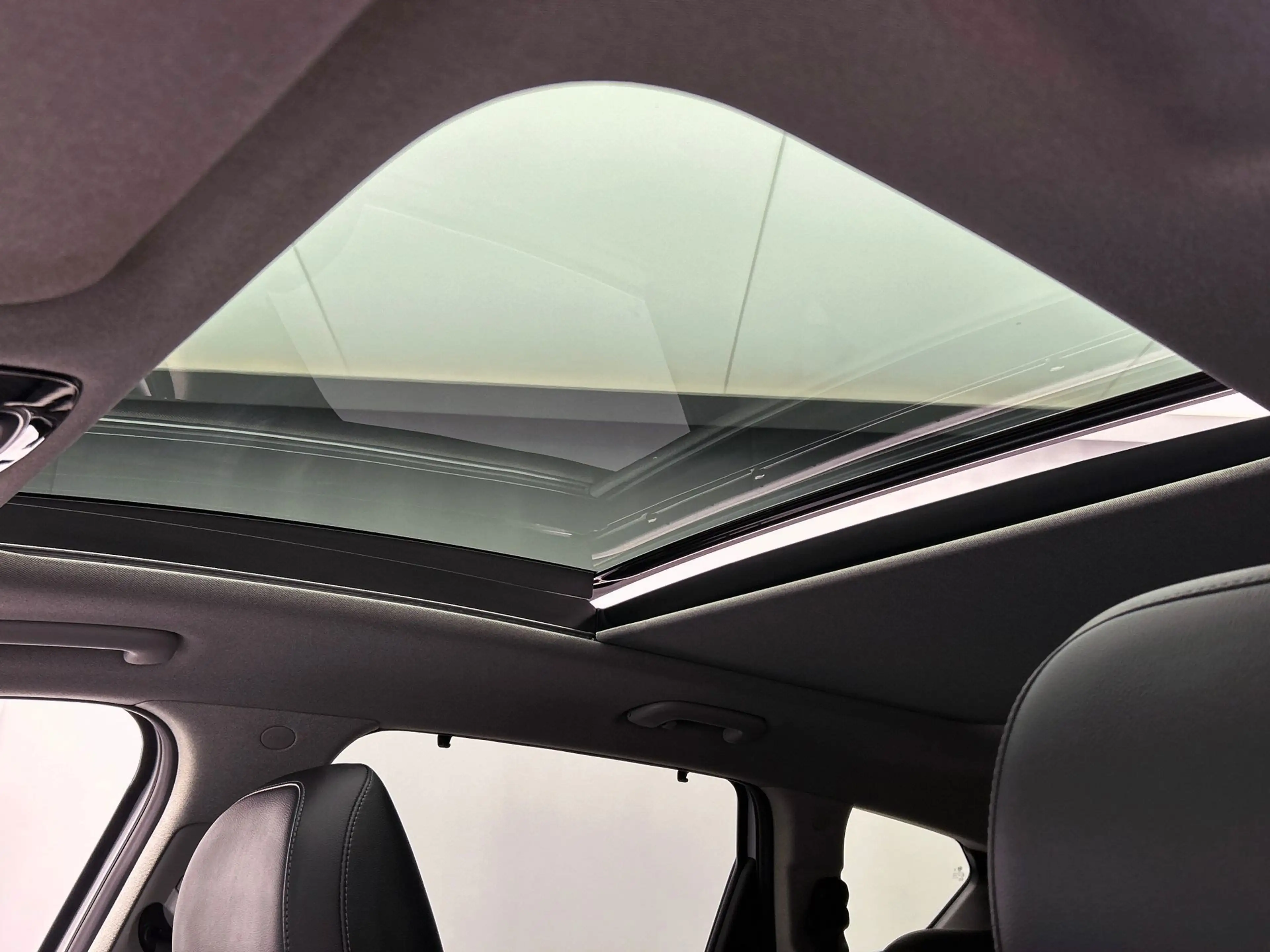 Hyundai SANTA FE 1.6 T-GDI PHEV Premium Plus Sky 7 Persoons | 1e Ei — photo 31
