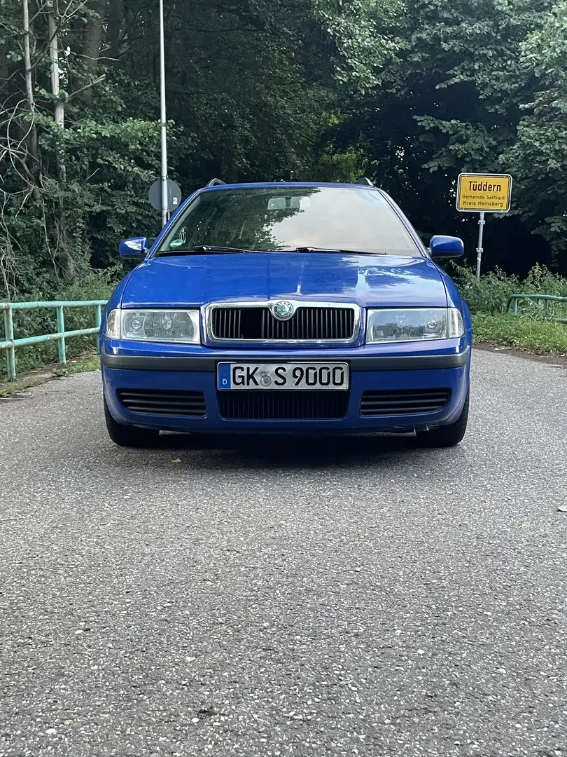 Skoda Octavia 1.6 Combi Tour - 2