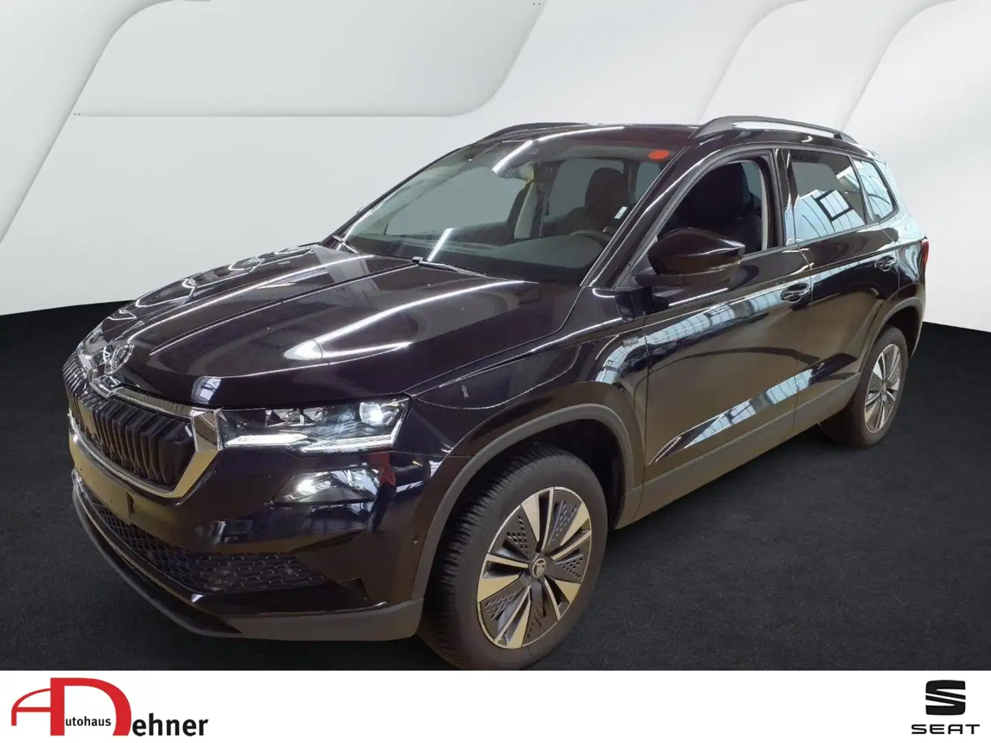 Skoda Karoq Selection 1.5 TSI DSG PANO+ACC+MATRIX+AHK Klima Schwarz - 1