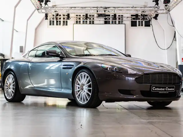 Aston Martin DB9 Coupe Touchtronic
