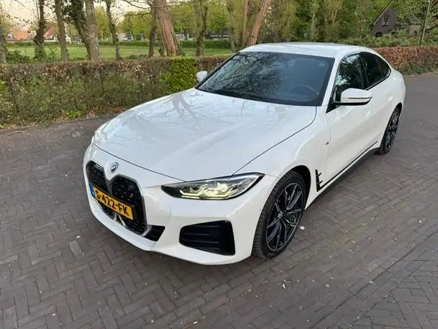 BMW i4 eDrive40 M-Sport 84KWH SOH 91,6% Headup/Ful LED/Ga