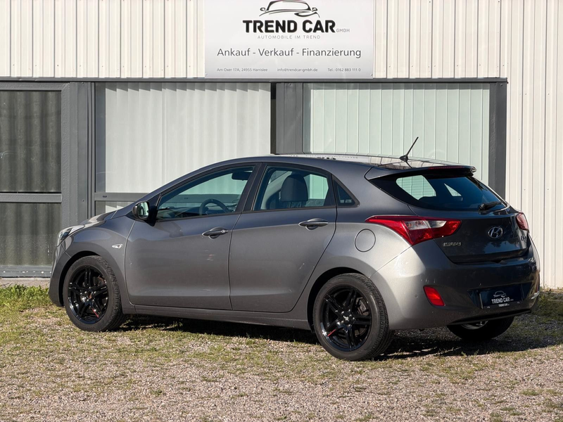 Hyundai i30 CLASSIC TEMPO SHZ KLIMA — photo 7