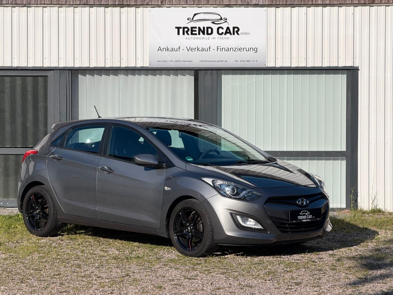 Hyundai i30 CLASSIC TEMPO SHZ KLIMA — photo 4