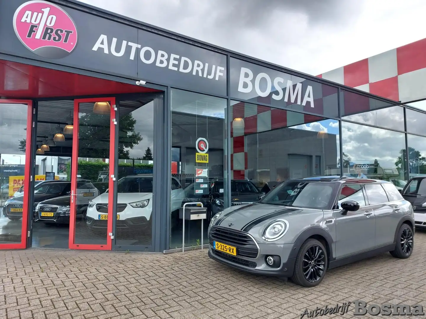 MINI Cooper Clubman 1.5 Business Edition Gris - 2