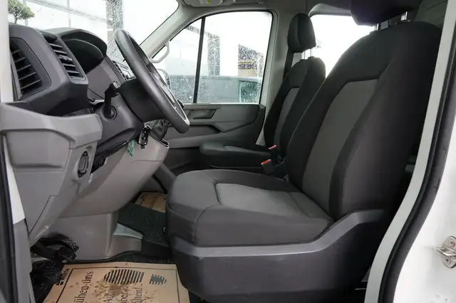Volkswagen Crafter view 14