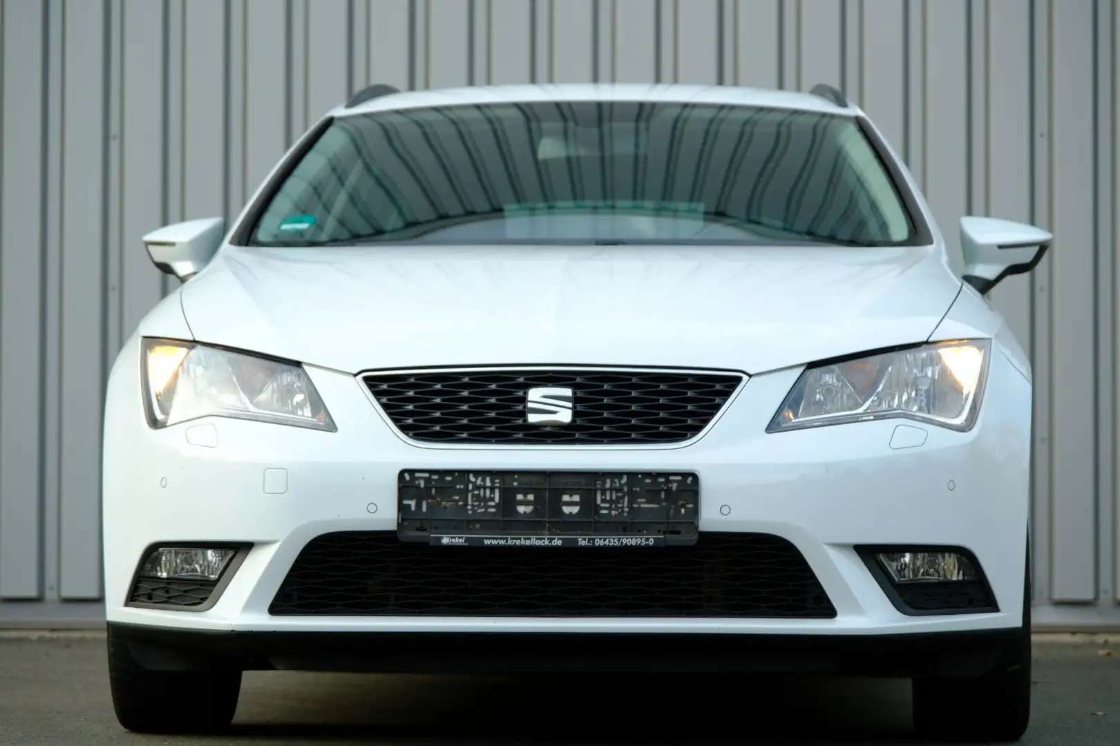 SEAT Leon ST Style 1.6 TDI Navi/Klima/PDC Bílá - 2