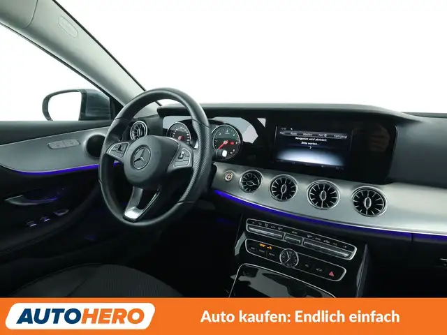 Mercedes-Benz E-Class view 13