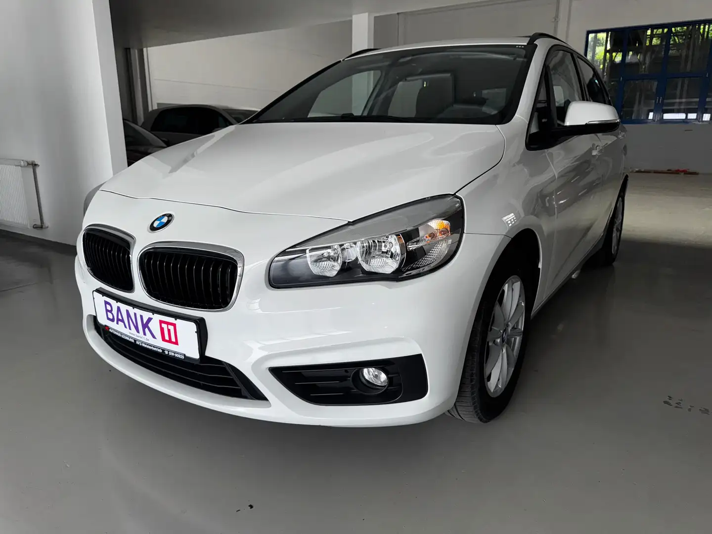 BMW 216 216 d Advantage Blanc - 1