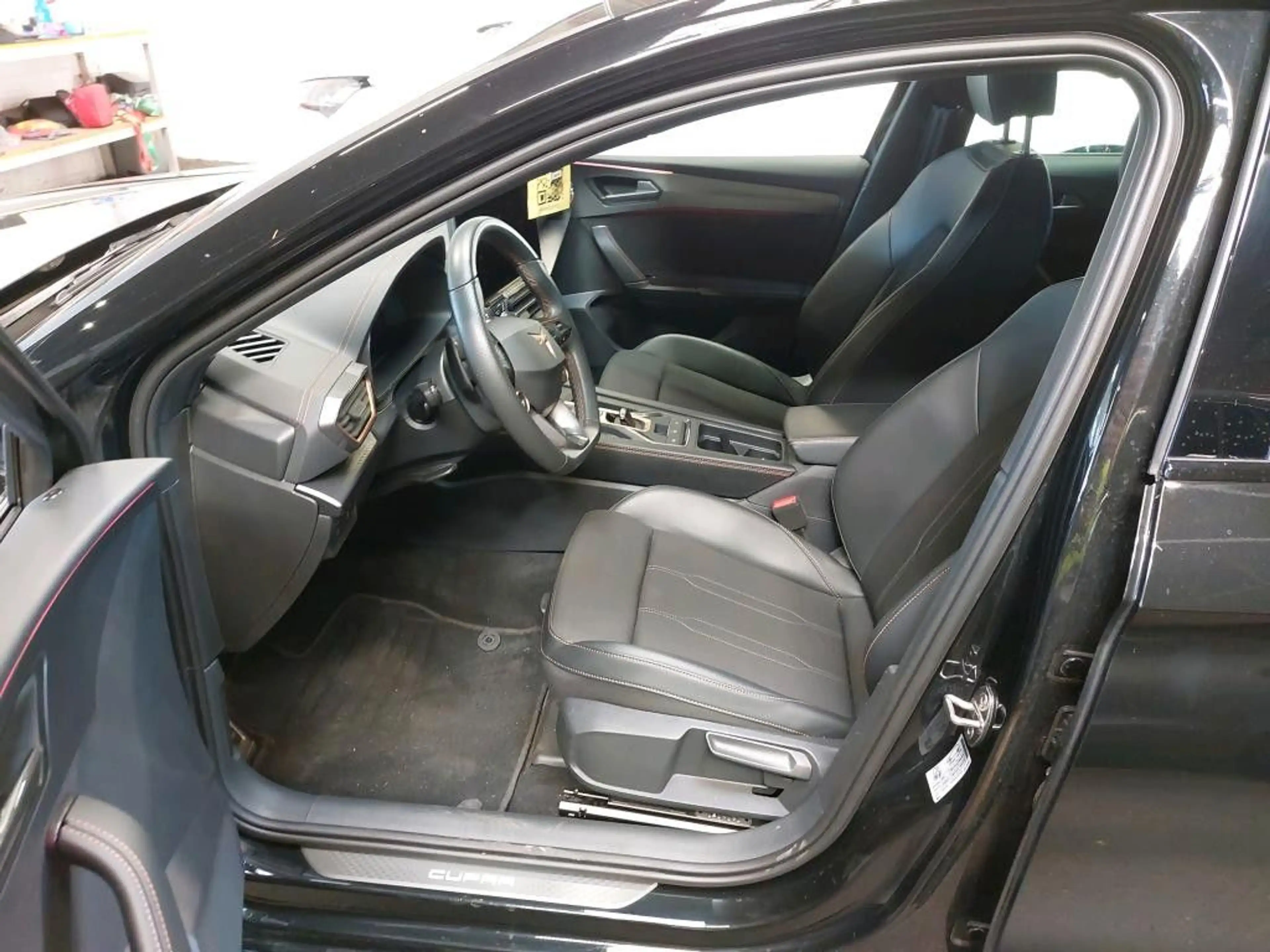 CUPRA Leon 1.5 e/TSI Edge Navi SHZ ACC LED PDC Alu18 — photo 5