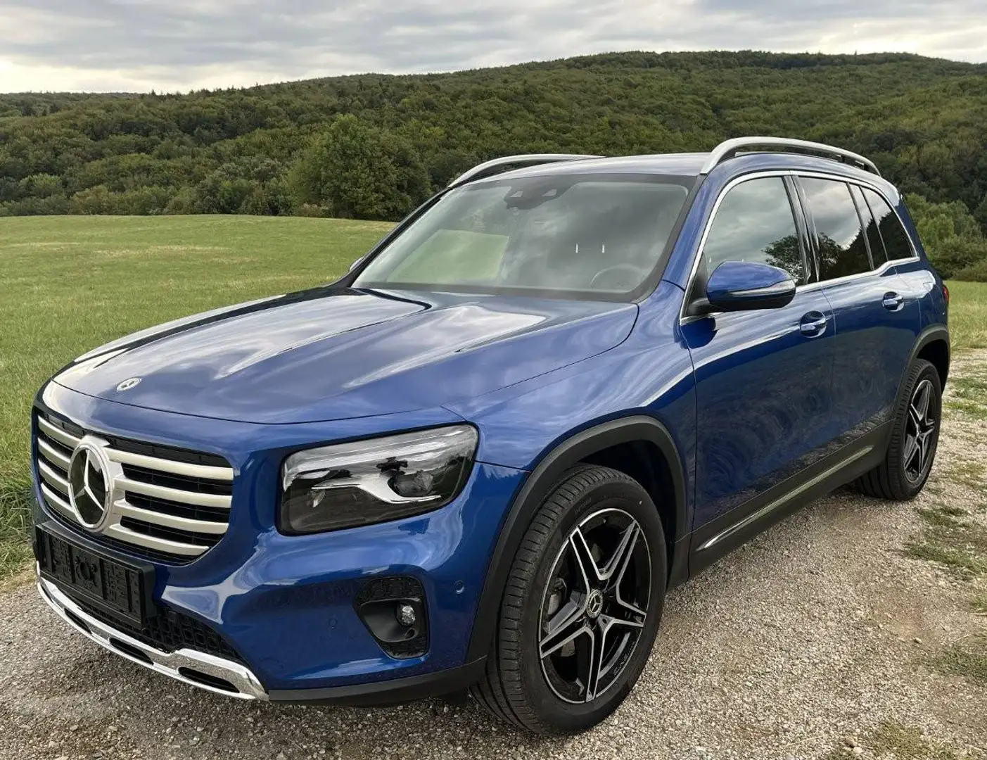 Mercedes-Benz GLB 180 Progressive Line Advanced - exklusiv individuelle Ausstattung Blau - 2