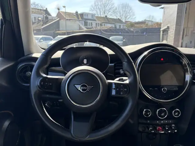 Mini Hatch view 2