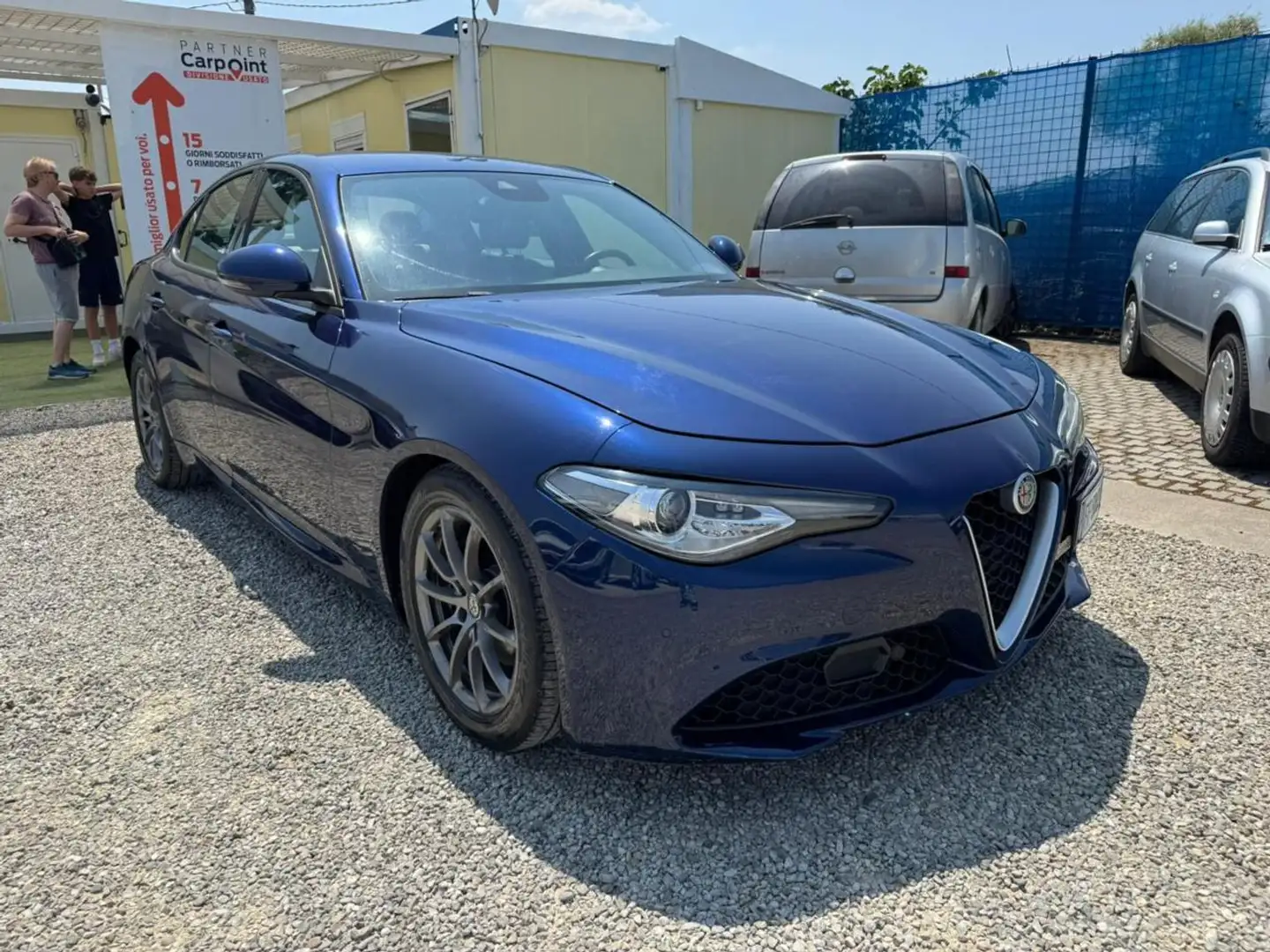 Alfa Romeo Giulia 2.2 Turbodiesel 180 CV Business Sport Blu/Azzurro - 2