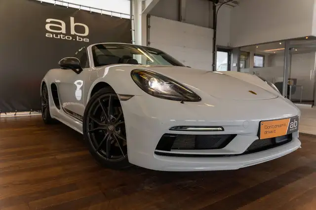 Porsche Boxster view 2