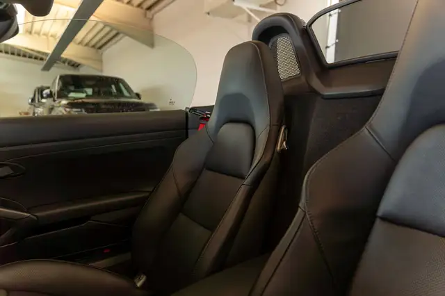 Porsche Boxster view 15