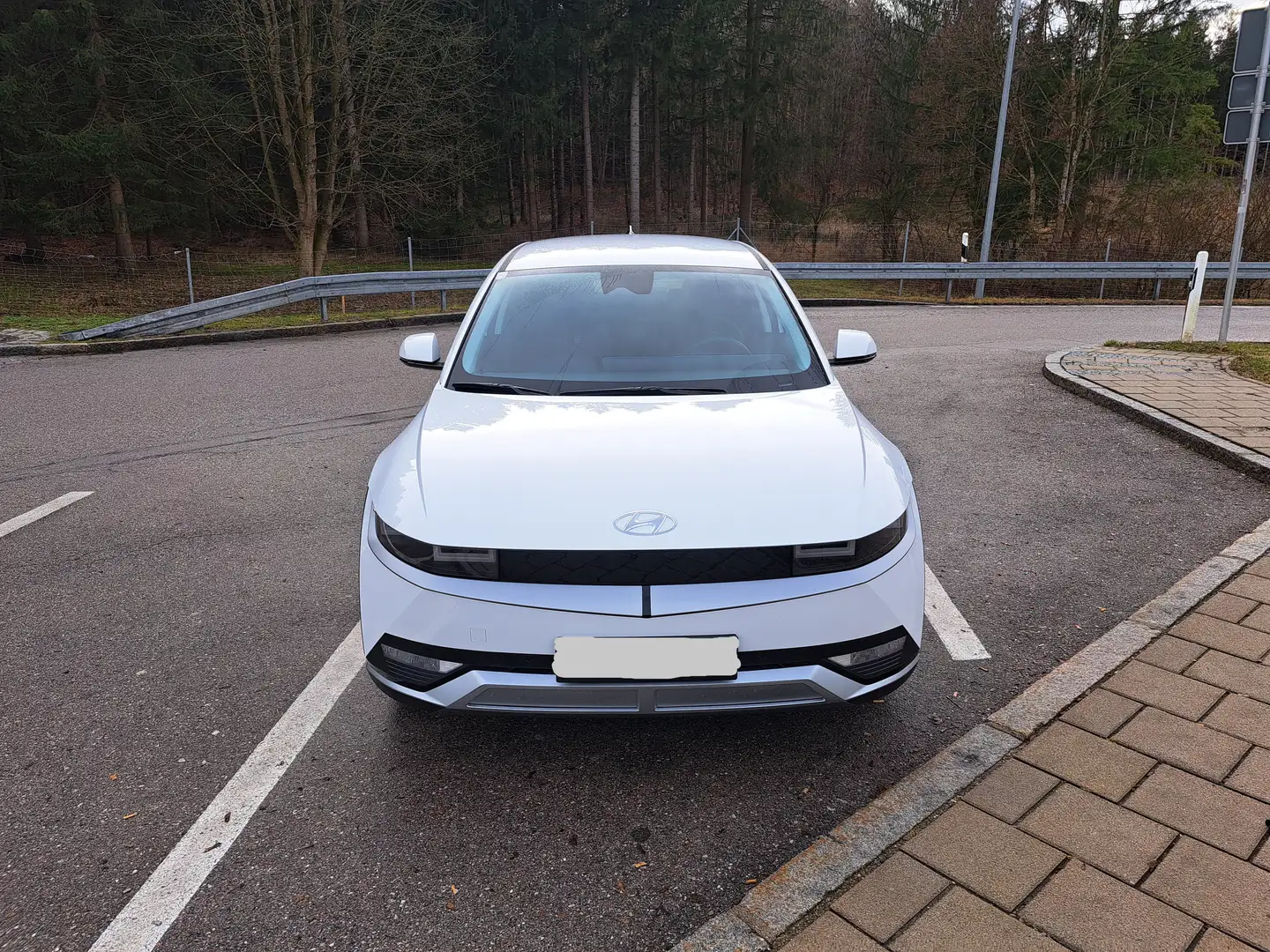 Hyundai IONIQ 5 Dynamiq Elektro Weiß - 2