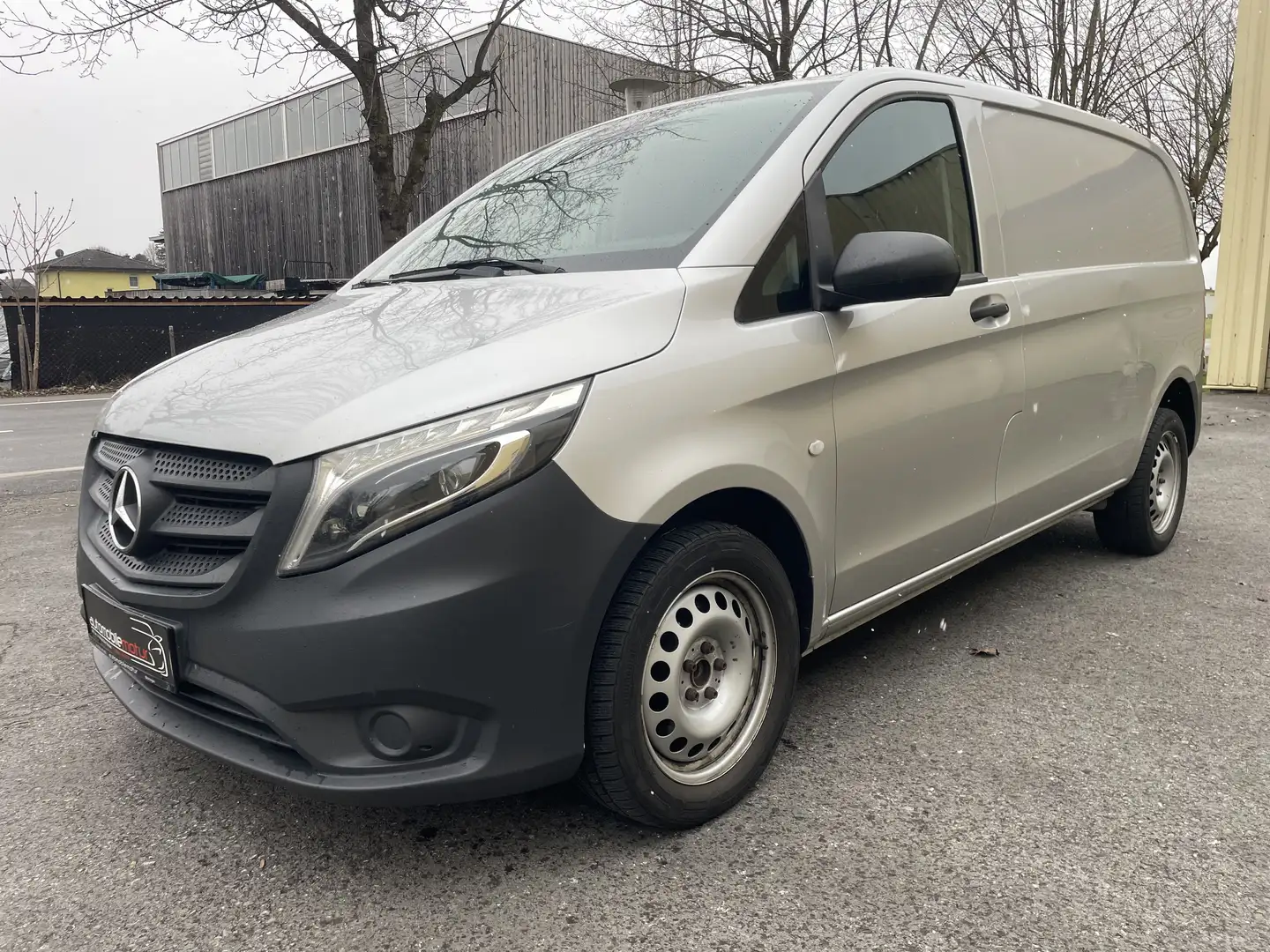 Mercedes-Benz Vito kompakt Automatik Rückfahkamera Grau - 1