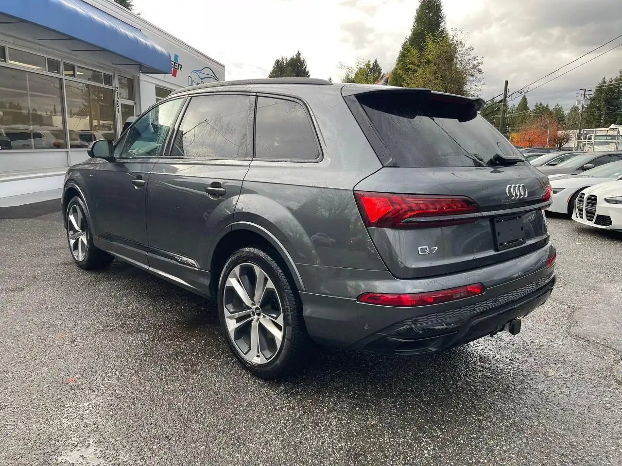 Audi Q7 photo Audi Q7