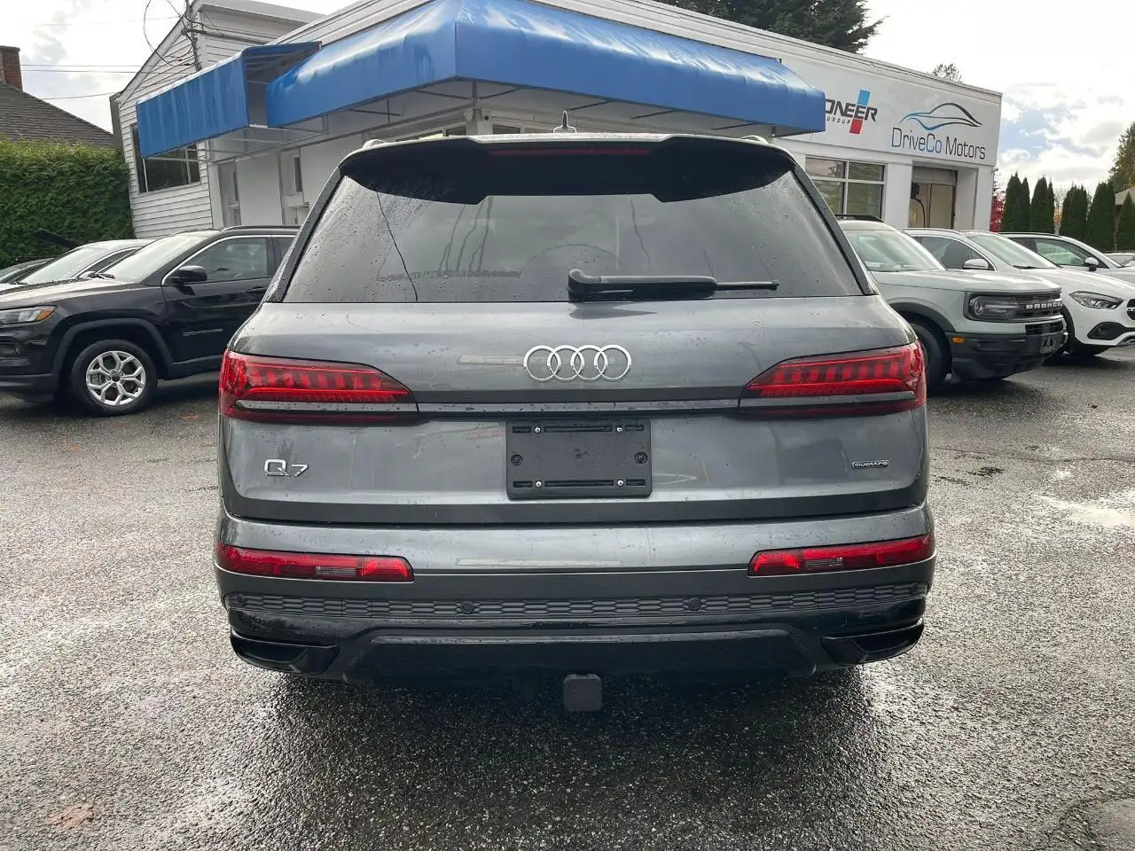Audi Q7 photo Audi Q7