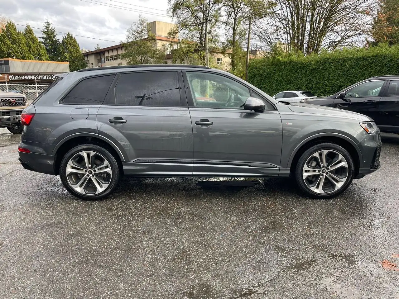 Audi Q7 photo Audi Q7