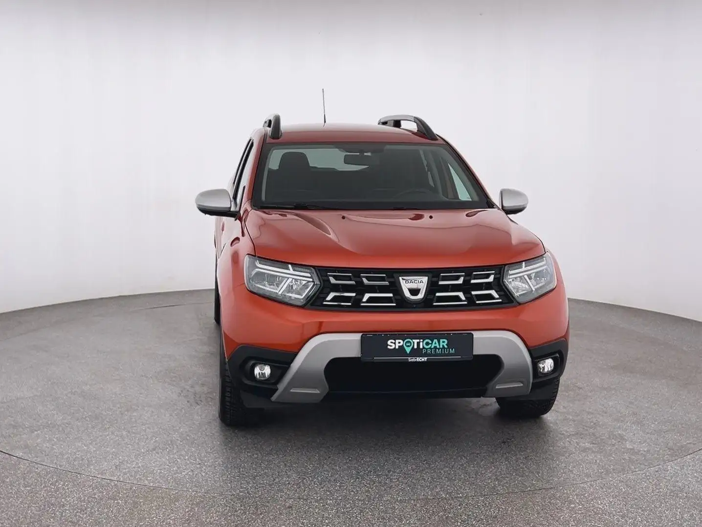 Dacia Duster Prestige 4WD 1.5D*NAVI*SHZ*360°K*uvm Orange - 2