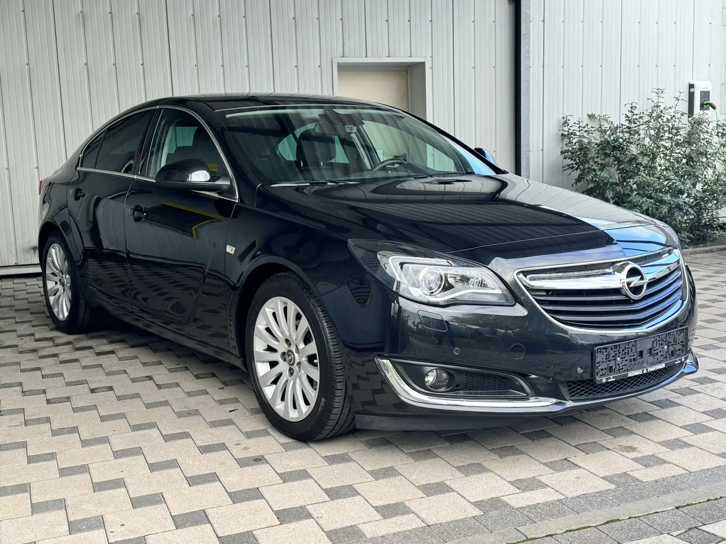 Opel Insignia Insignia CDTi Kamera*Tempomat*Bi-Xenon*NAVI Schwarz - 2