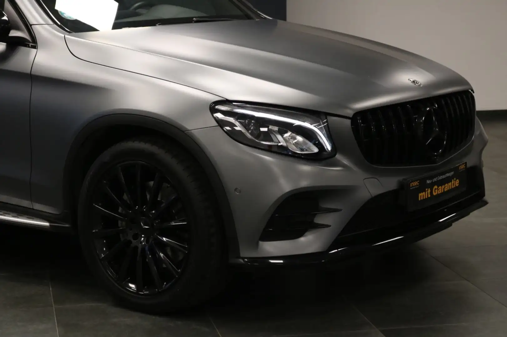 Mercedes-Benz GLC 43 AMG Coupe 4Matic/360°/LEDER/NAVI Gris - 2
