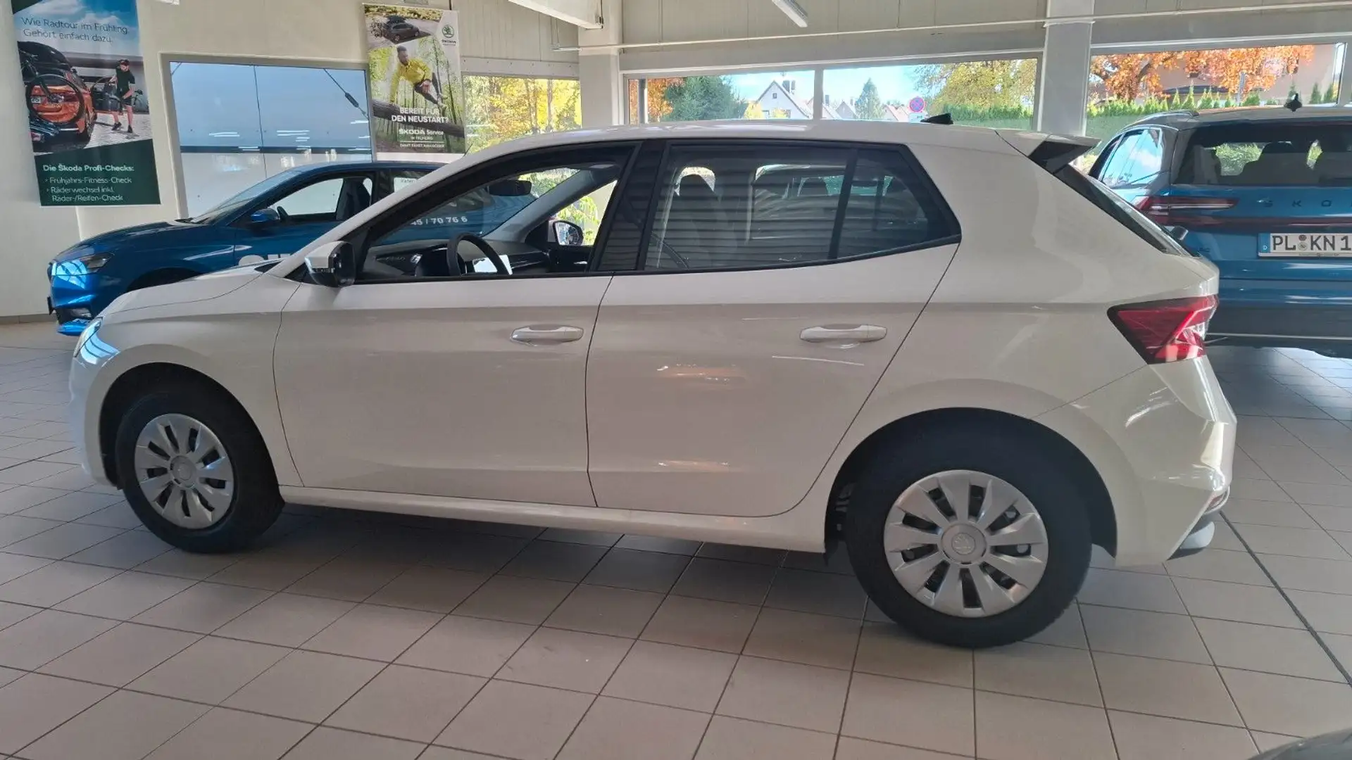 Skoda Fabia Essence 80PS SHZ EPH LED DAB+ BT NEU Weiß - 2