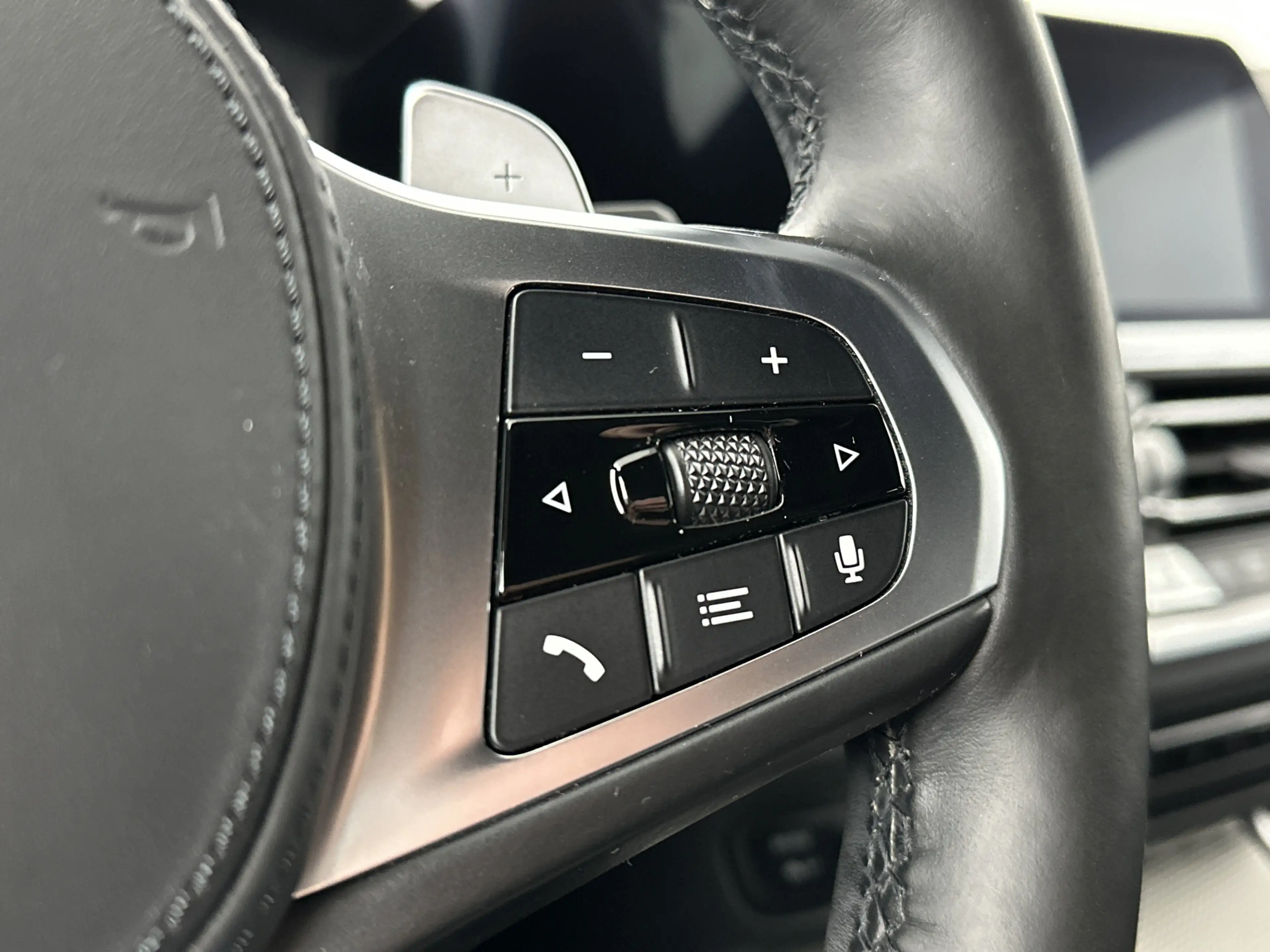 BMW 318 3-serie Touring 318i Executive Edition | Model M S — photo 10
