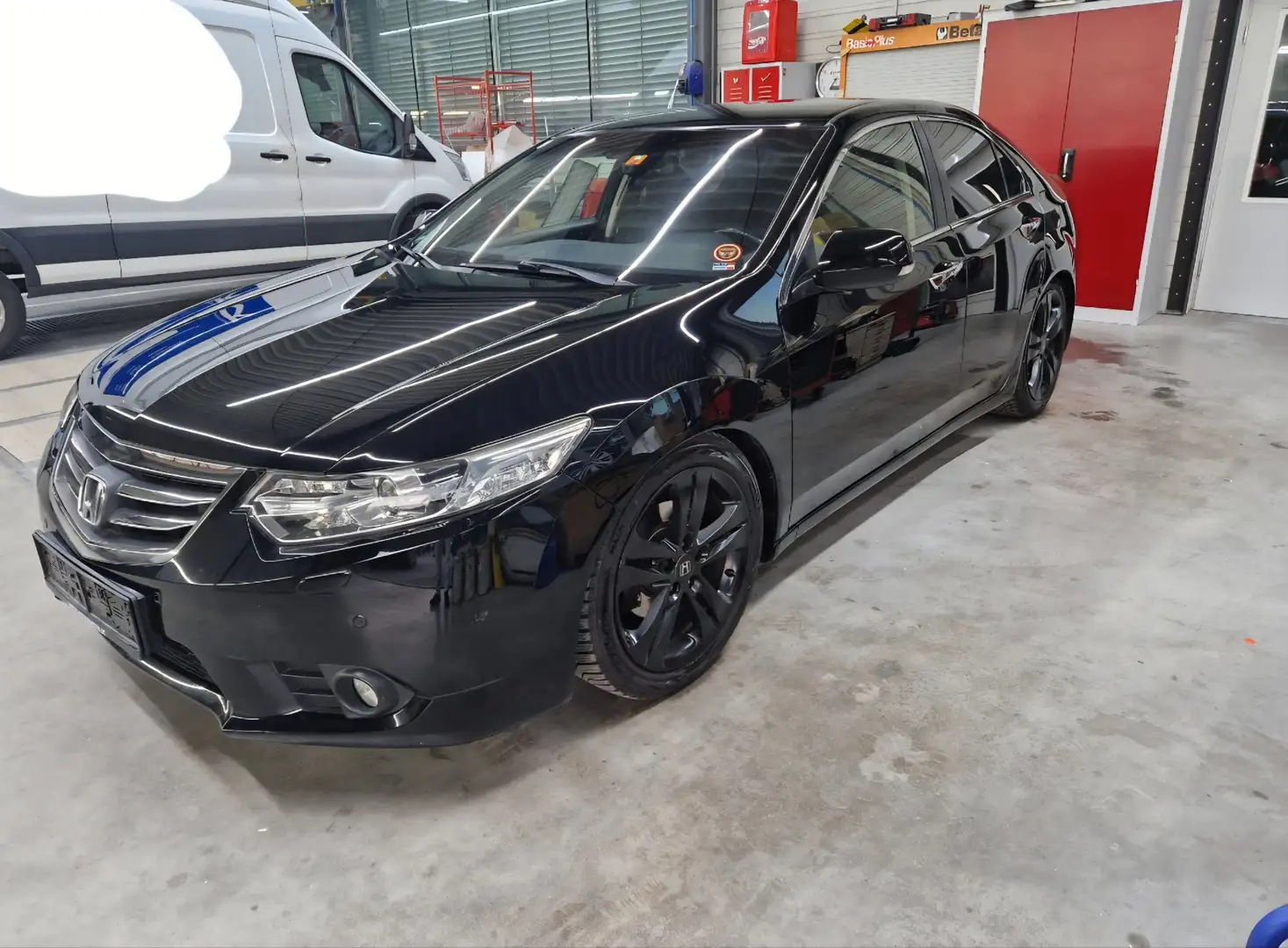 Honda Accord 2,2i-DTEC Lifestyle - 1
