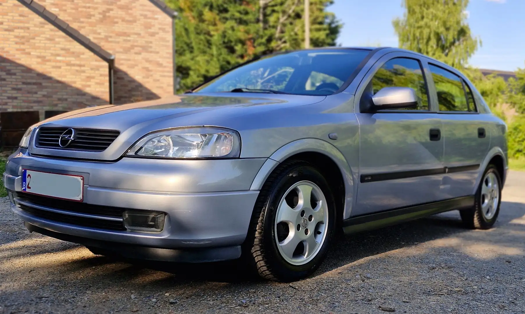 Opel Astra 1.4i XE 16v Edition 2000 Bleu - 2