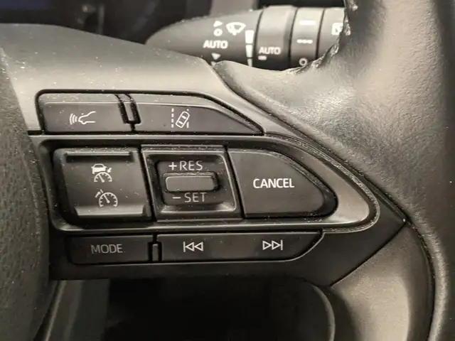 Toyota Yaris Cross view 11