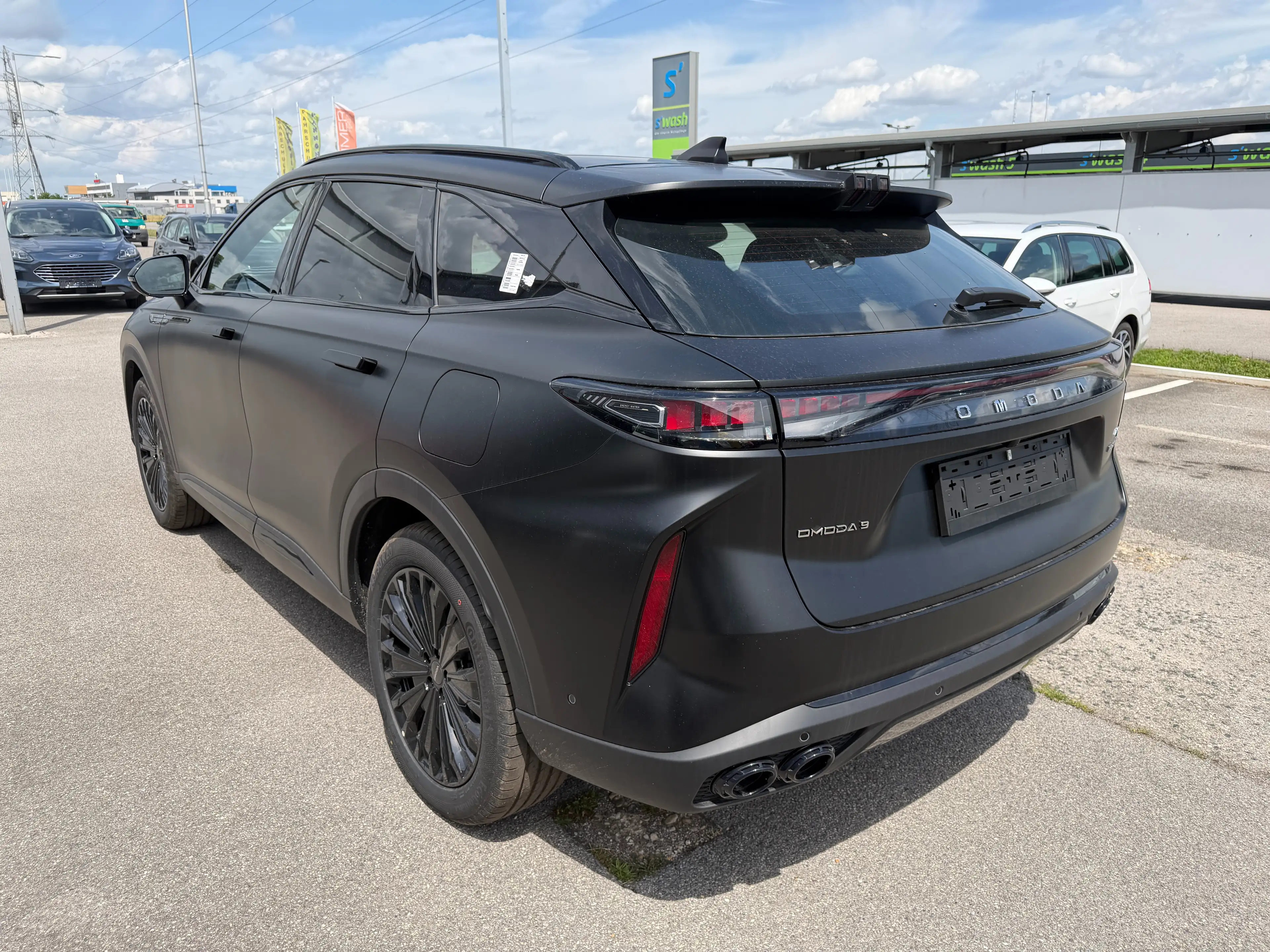 Omoda 9 Premium PHEV Black Edition — photo 7