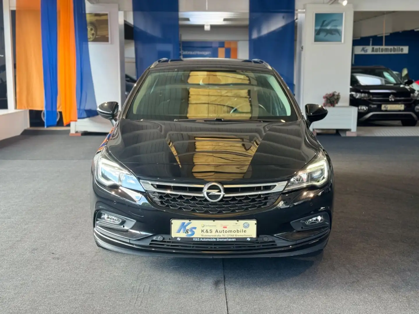 Opel Astra K Sports Tourer Business*KAMERA*NAVI*TEMPO Zwart - 2