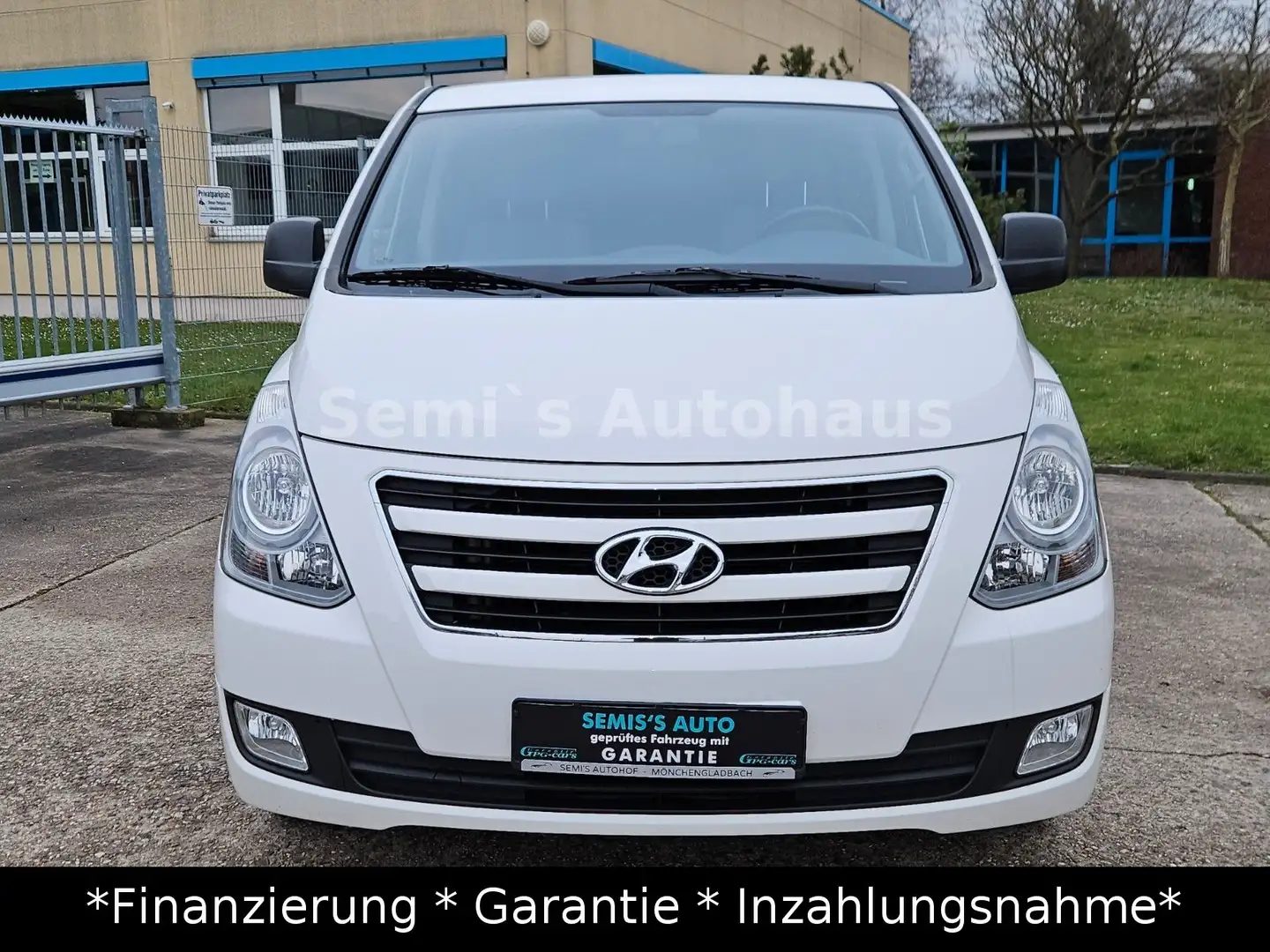 Hyundai H-1 Travel Family|8Sitzer|Navi|R-Kamera Weiß - 2