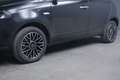 Lancia Ypsilon 1.0 Firefly Hybrid 70CV Platino Schwarz - thumbnail 4