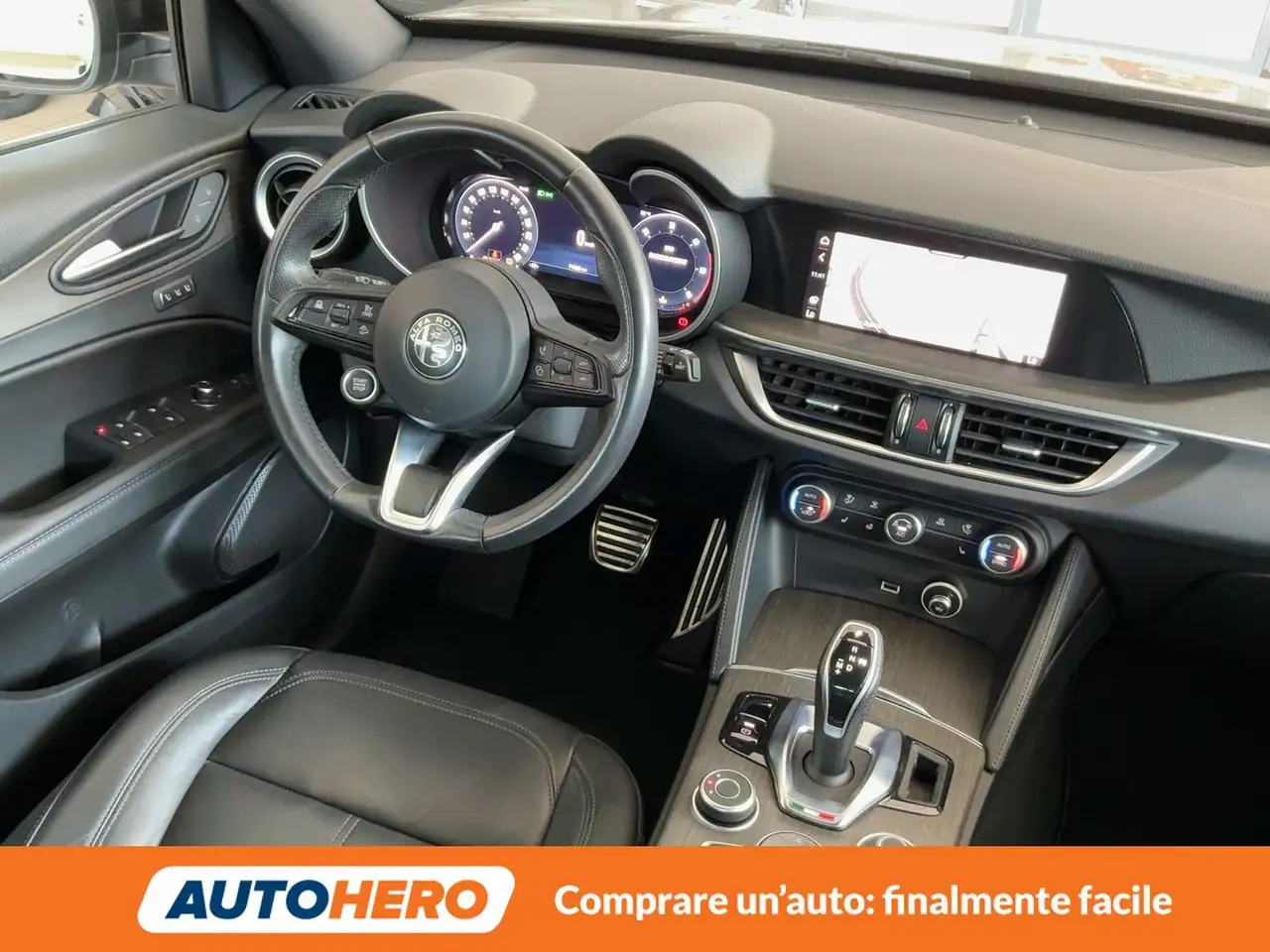 Alfa Romeo Stelvio 2023 — фото 13