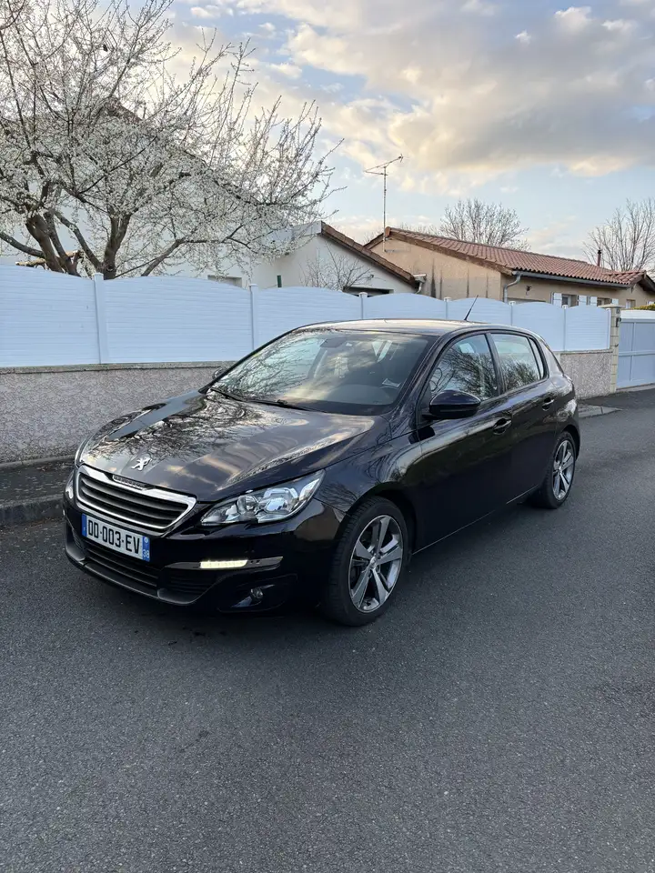 Peugeot 308 1.6 e-HDi 115ch FAP BVM6 Active