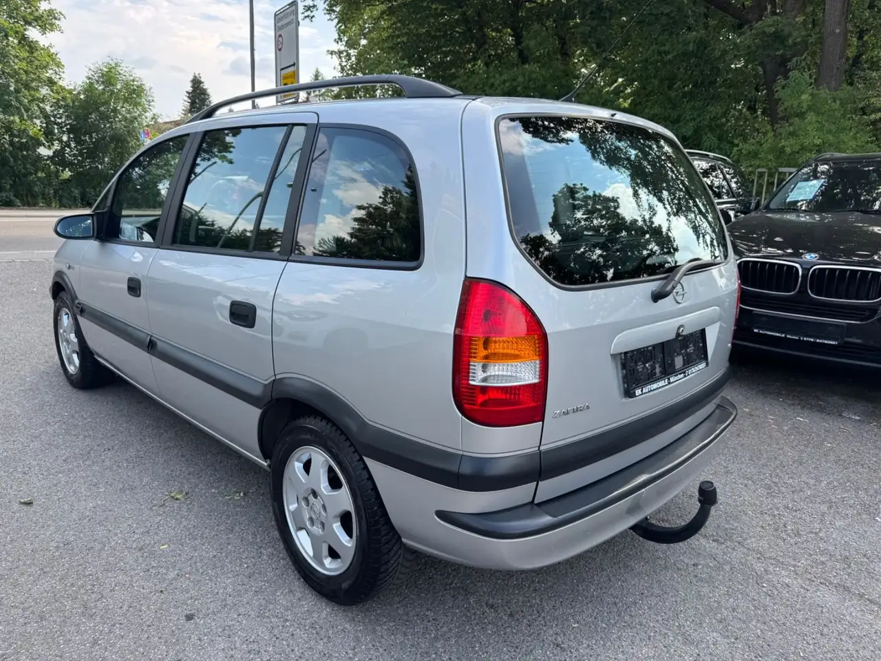 2002 Opel Zafira Elegance 1.8 / 7 Sitze Klima AHK 1 Hand, photograph 8