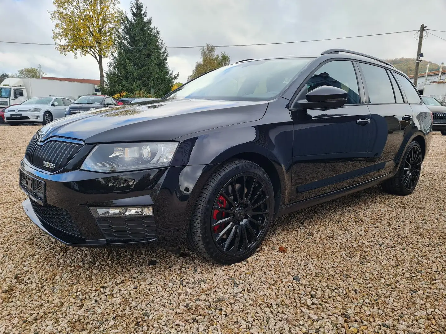 Skoda Octavia Combi RS Schwarz - 1
