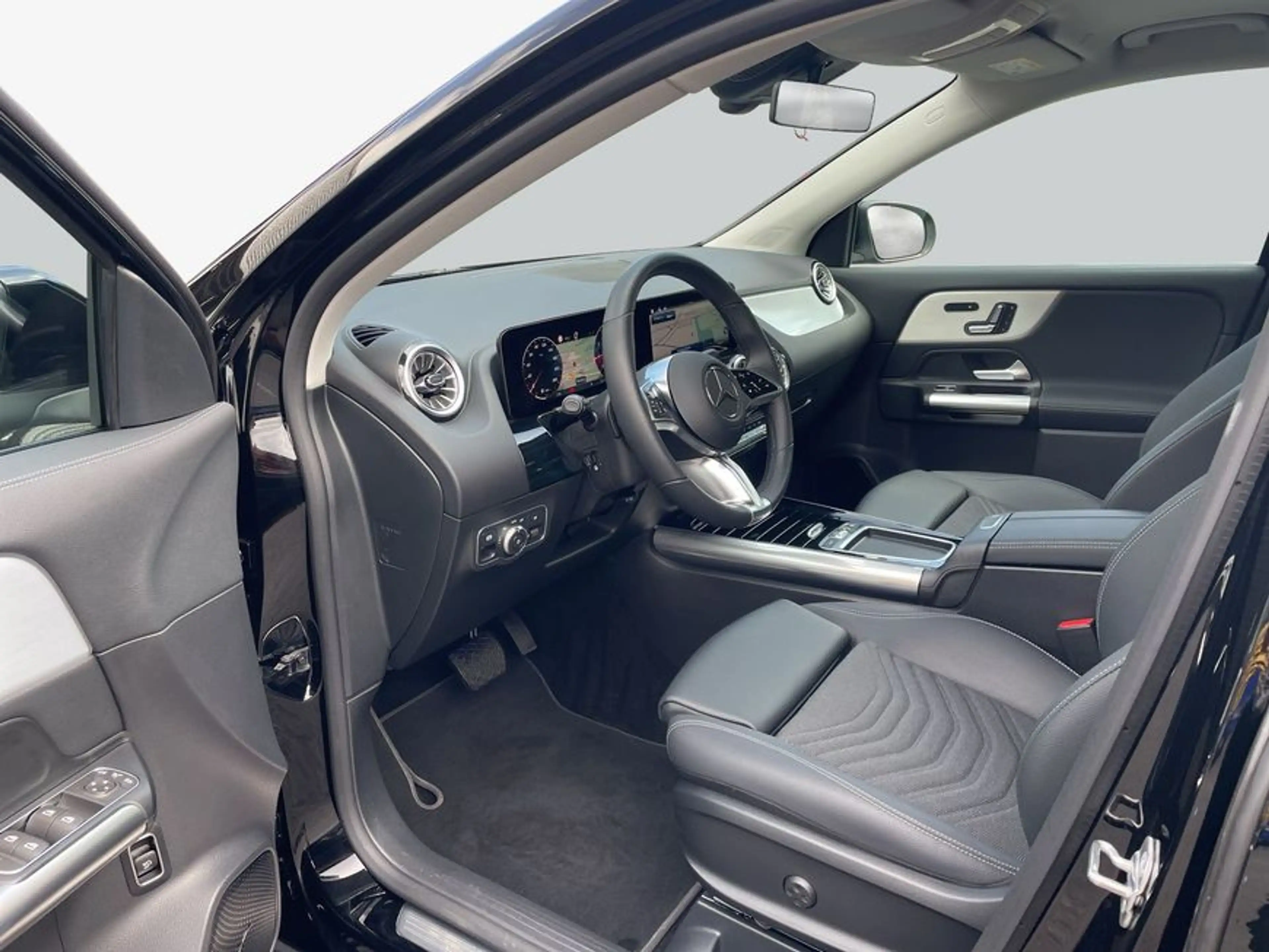 Mercedes-Benz GLA 200 GLA — photo 9