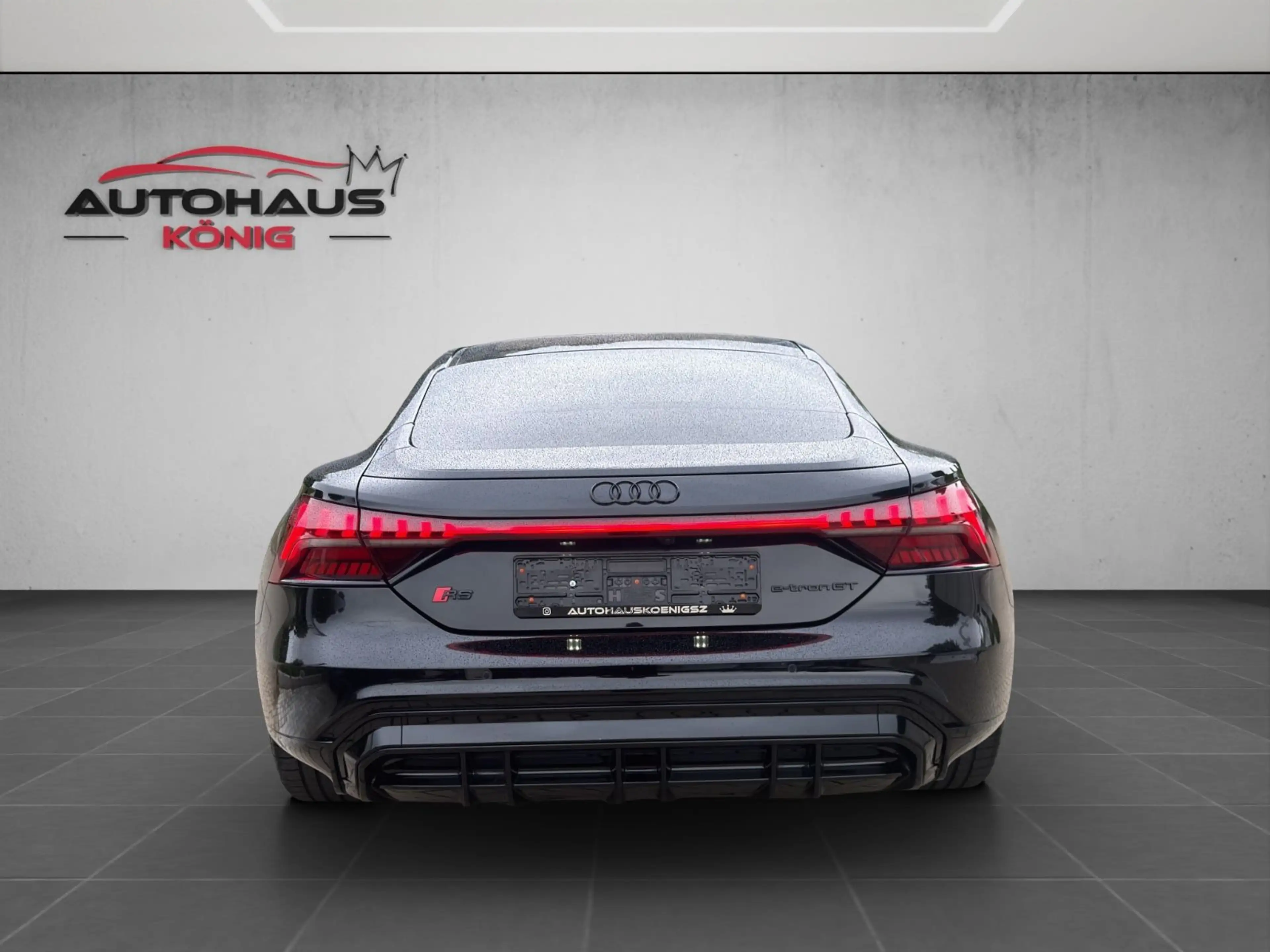 Audi e-tron GT RS quattro Black*Pano*360°*B&O*21" — photo 5
