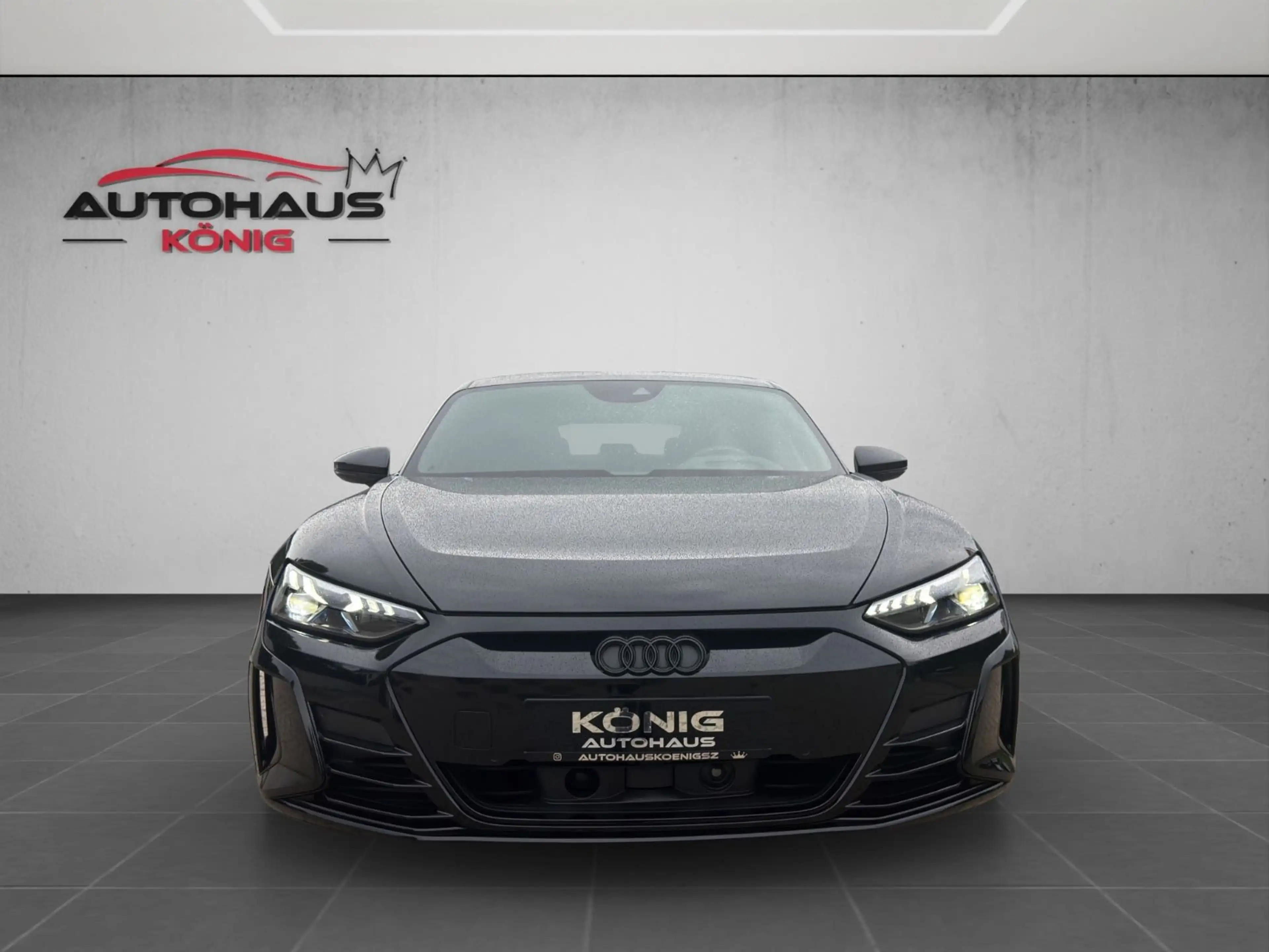 Audi e-tron GT RS quattro Black*Pano*360°*B&O*21" — photo 2