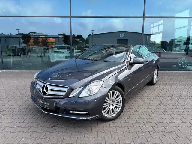 Mercedes-Benz E 200 CGI Cabrio Avantgarde Navi Leder Airscarf