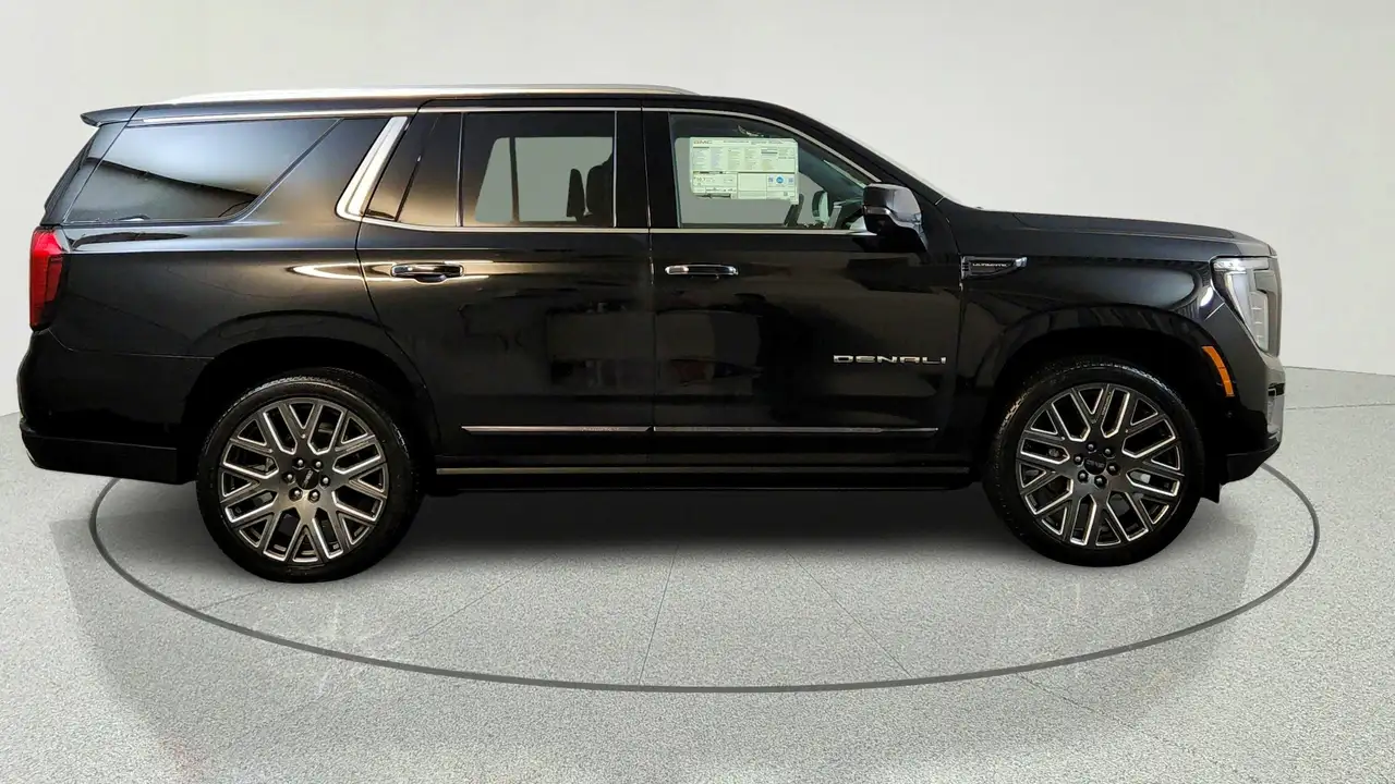 GMC Yukon снимка GMC Yukon