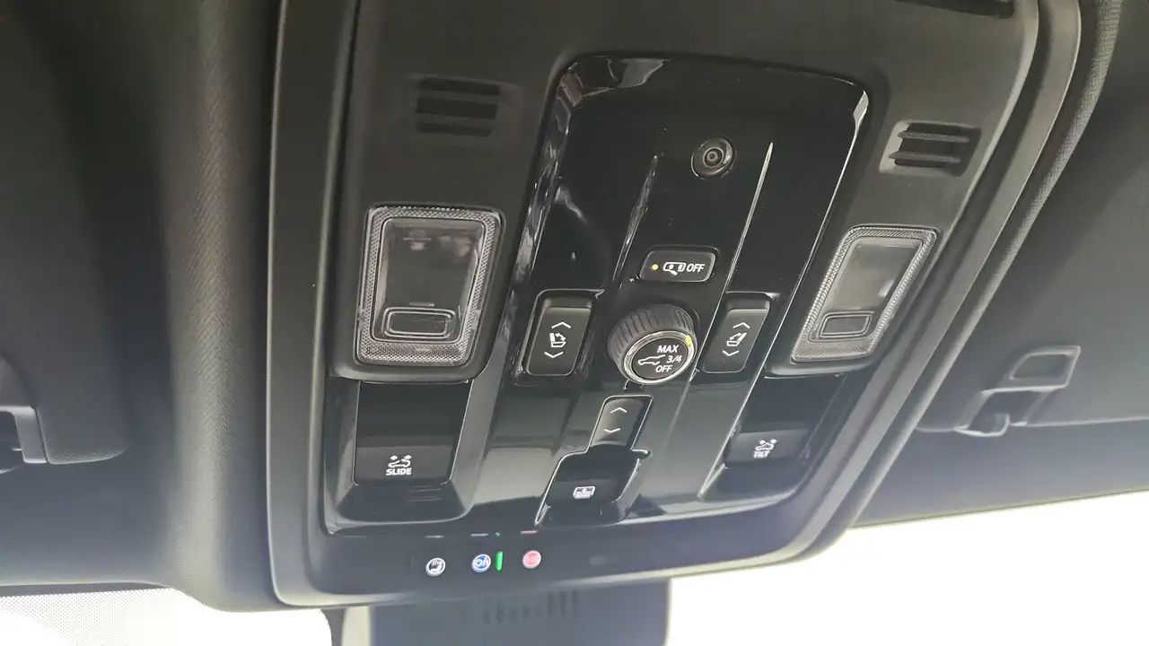 GMC Yukon снимка GMC Yukon