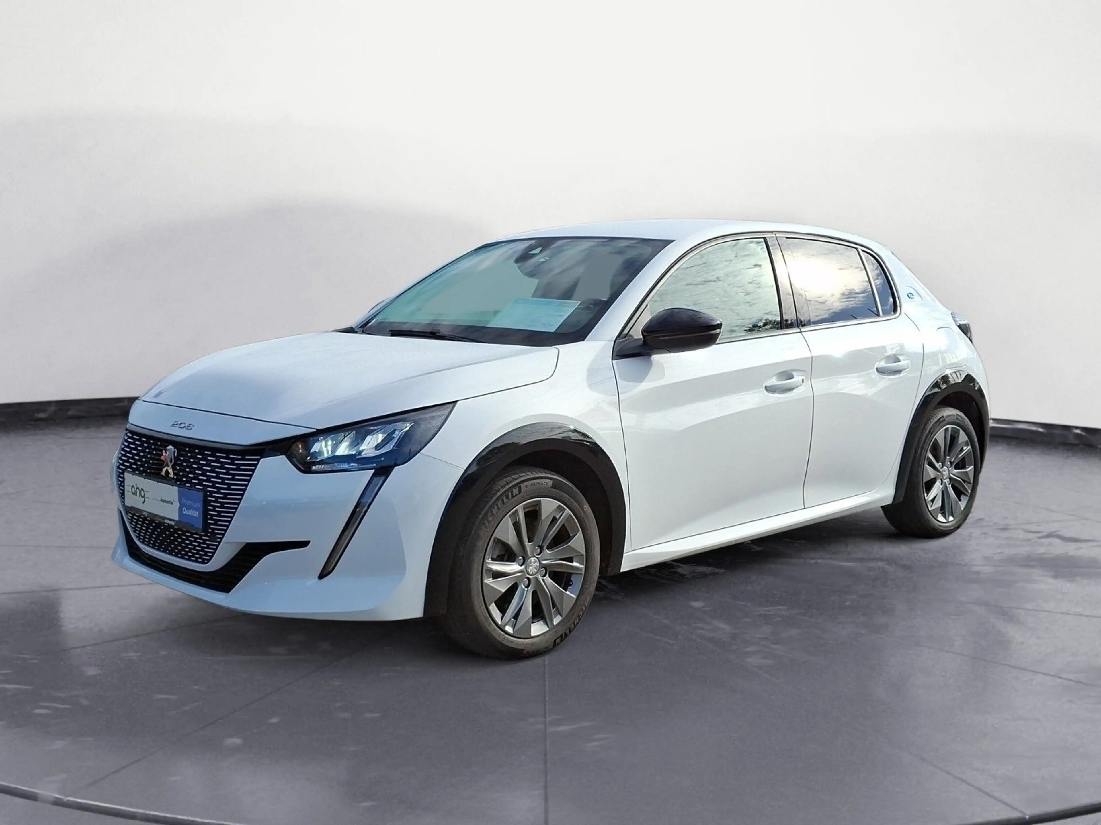 Peugeot e-208 136 Allure+ LED Scheinwerfer Bluetooth PDC — photo 2