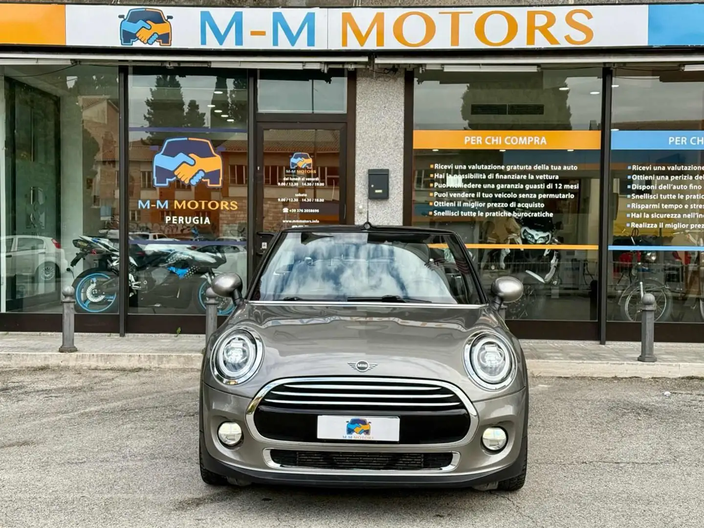 MINI 1.5 Cooper D Hype Cabrio Grigio - 2