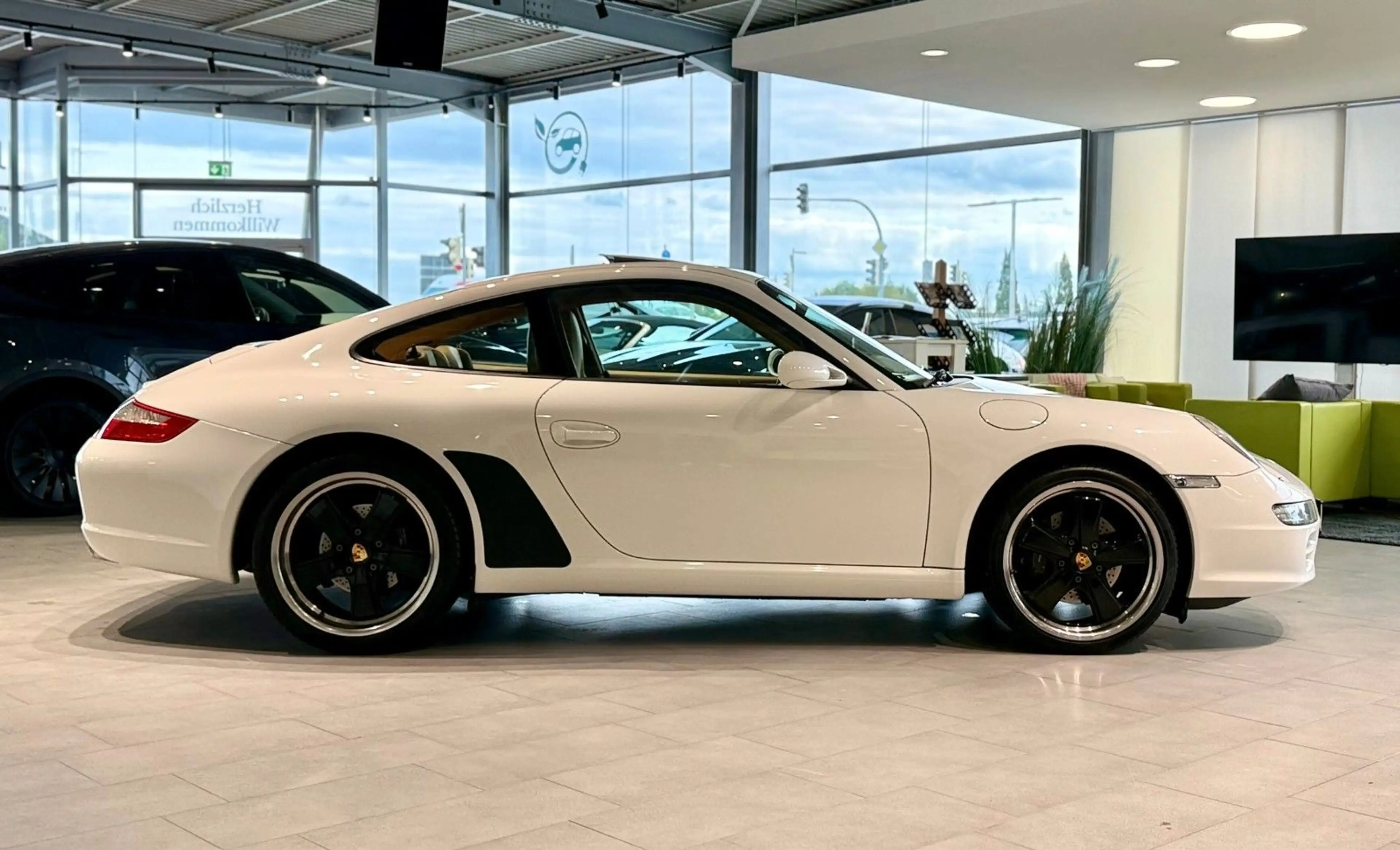 Porsche 997 911 Carrera Coupe*Leder*BOSE*Bi-Xenon* — photo 7
