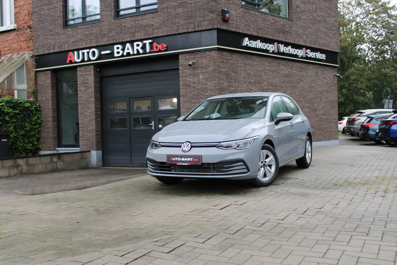Volkswagen Golf 1.5 eTSI I ACC I ZETELVERW I NAVI I CAMERA I APPLE Gris - 1