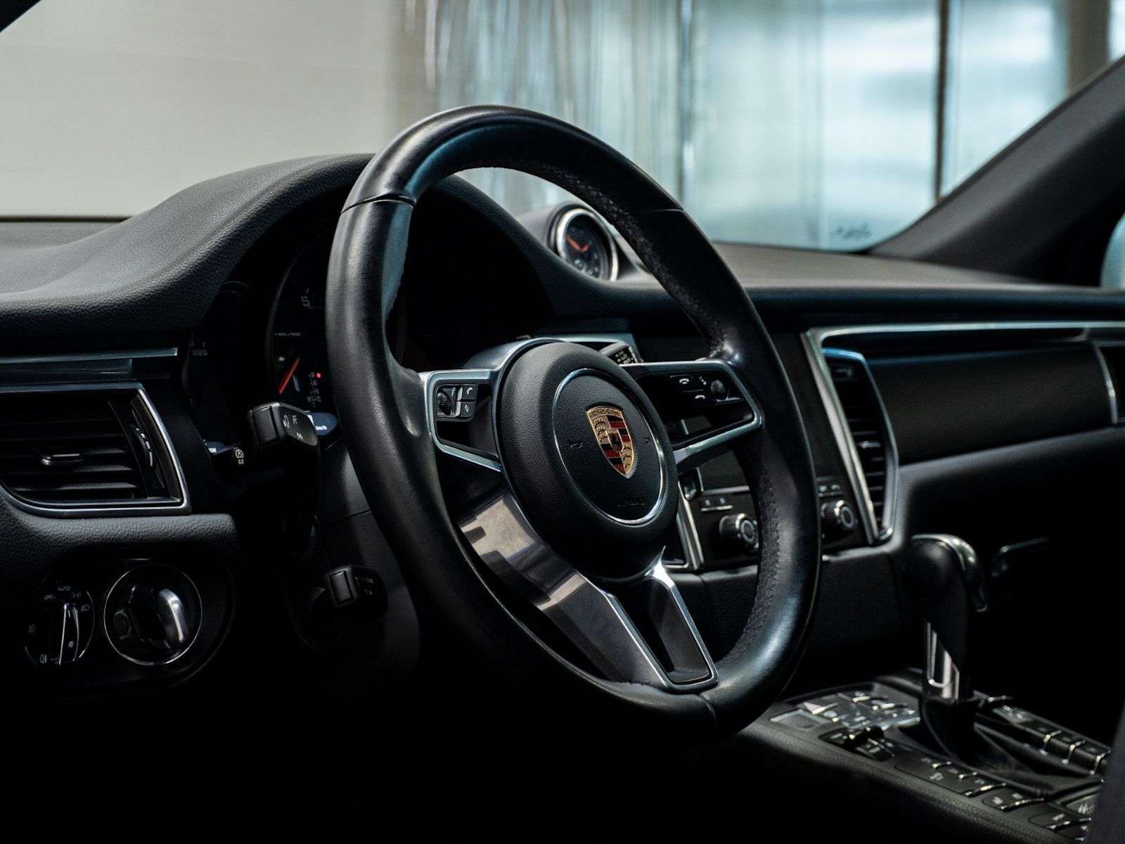 2018 Porsche Macan | No Major Accidents, Good Service History, All Wh thumb 28
